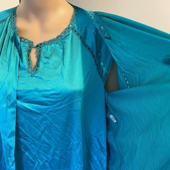 Vtg VanityFair Nightgown Robe Peignoir 2PC Set Nylon Lace Turquoise USA Fairy M - Picture 10 of 14